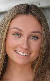 Juliana Spaulding's Instagram, Twitter & Facebook