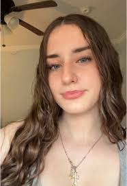 Caitlyn Roth's Instagram, Twitter & Facebook