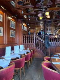 Kohene broneeringukinnitus ja ööpäevaringne klienditugi bar de l'entracte on üks paris kuulsamaid paiku. L Entracte Opera Paris 9th Arr Opera Restaurant Bewertungen Telefonnummer Fotos Tripadvisor