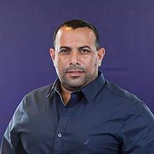 הנגבי שר חארטה, לא מאמינים לממשלה. Abir Kara Wikipedia