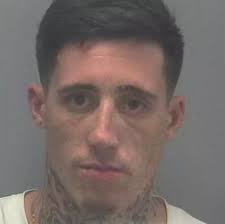 Assassino Deadpool' pede para 'agilizar a ida' ao corredor da morte