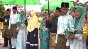 Penghuni rumah pengasih warga prihatin (rpwp) di kajang, selangor melakukan inisiatif untuk membantu menyediakan kelengkapan ppe. The Wedding Day Rumah Pengasih Warga Prihatin Part 1 Youtube