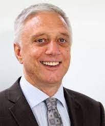 Bruce Powers's Instagram, Twitter & Facebook