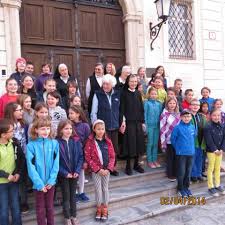 Wachauer volksfest 2009 in krems an der donau. Abschied Der Mary Ward Schwestern