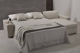 Inoltre, è un letto ecologico, perché progettato completamente ad incastro e senza parti metalliche (magnetic free). Divano Letto Matrimoniale Parigi Con Penisola Contenitore Divani Santambrogio