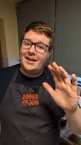 It's a tikka salmon traybake tonight #dinnerwithjon #comfortfood  #cravingsandcomforts