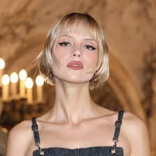 Hi everyone, I'm doing level 3 hair at the Learning curve beauty academy  next to Mary lamberts in the town. If anybody is interested in either a  French bob, wolf/mullet or under