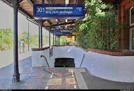 The following 114 files are in this category, out of 114 total. Hundertwasser Bahnhof Uelzen Auch Die Bahnsteigoberflache Sowie Die Treppenaufgange Von Der Fussgangerunterfuhrung Wurden Bahnbilder De