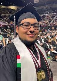 Esmeralda Rascon's Instagram, Twitter & Facebook