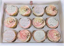 Tender vanilla cupcakes with pink lemonade buttercream frosting! Pretty Pink And Rose Gold Cupcakes Indulgent Cupcake Co Facebook