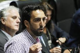 LEGISLATURA PORTEÑA. Del Corro (FIT): “El PRO nombró en Seguridad a  imputado por enriquecimiento ilícito y lavado de dinero”