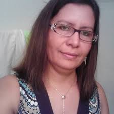 Aracely Renderos (@AracelyRenderos)