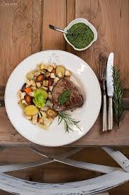Rezept Fur Filetkopfe Mit Selleriegemuse Und Petersilienpesto Rezepte Selleriegemuse Einfache Gerichte