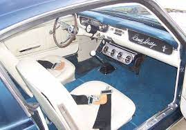That means that blue vinyl from two adjacent years might look different. Caspian Blue 1965 Ford Mustang Fastback Mustangattitude Com Photo Detail