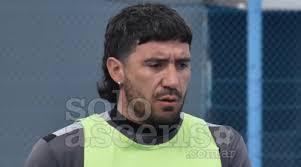 Nueva Chicago: Mauro Ortiz: "Nos ganó la ansiedad de querer convertir"