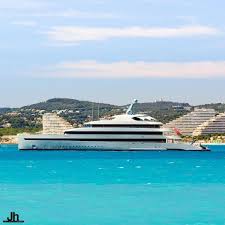 One does not have to go far down the list of successful new mexico tech alumni to come across the name lukas lundin. Take A Closer Look At The Motor Yacht Of The Year Yacht Harbour