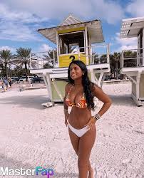 Emily Santtt Nude OnlyFans Leak Picture utmCLImuxW | MasterFap.net