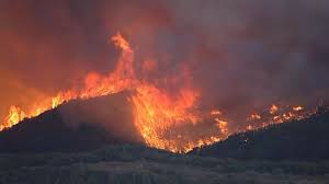 Red lake fire departments provide fire protection and emergency response services to the red lake, mn community with a mission to prevent the loss of life and property. Wildfires Spreading In West Lake Fire Forces Evacuations Abc News