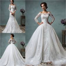 Simple wedding dresses with sleeves are favorites for many women because they are the best choice for all ages, styles and seasons of the year. 26 Beautiful Convertible Wedding Dresses Weddingomania