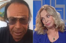 Ospite di caterina balivo a vieni da me, nella spazio della lavatrice, simona izzo lava i suoi panni 'sporchi' in tv. Simona Izzo E Antonello Venditti Separazione Per Tradimento