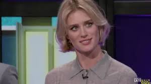 Robyn MacKenzie-哔哩哔哩_Bilibili