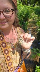 At the beach and wearing my Sandy earrings 🌊🐚