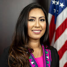 Kathryn Trapp's Instagram, Twitter & Facebook