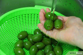 How To Make Pickled Olives Recipe In 2020 Pickled Olives How To Make Olive