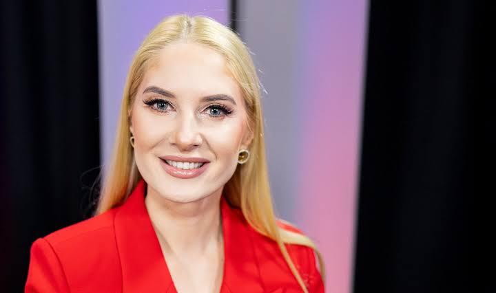 Kristina Ivanova naujai atvėrė savo grožio salono duris: nieko panašaus  Lietuvoje dar nebuvo - Delfi veidai