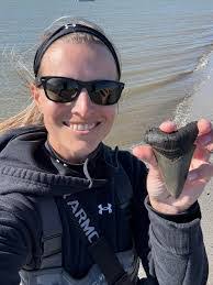 Maggie Moyer's Instagram, Twitter & Facebook