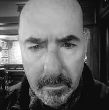 What speakers do SA45 owners connect with? I connect the SA45 with Sonus  Faber Sonetto V G2, but not happy with the sound in my room (60m2), too  much bass resonance.