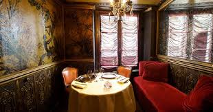 Restaurant Laperouse Paris Romantic Restaurant Dinner In Paris Paris Restaurants