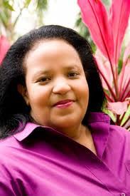 Edna Manley's Instagram, Twitter & Facebook