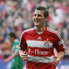 Podolski, frings, lahm, schneider and schweinsteiger. Schweini Vor Gericht Hat Er Seinen Anwalt Nicht Bezahlt Fc Bayern