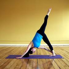 Balancing Three Legged Dog Yoga Poses For Beginners Yoga Inspo Get Fit