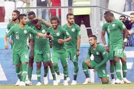 ويظهر في المشهد حضور وزير الشباب والرياضة السعودي في المدرجات مع الجماهير لتشجيع منتخب بلاده. 7 Ù…ÙƒØ§Ø³Ø¨ Ø³Ø¹ÙˆØ¯ÙŠØ© Ø¨Ø¹Ø¯ Ø§Ù„ÙÙˆØ² Ø¹Ù„Ù‰ Ø§Ù„ÙØ±Ø§Ø¹Ù†Ø© Ø£Ø®Ø¨Ø§Ø± Ø§Ù„Ø³Ø¹ÙˆØ¯ÙŠØ© ØµØ­ÙŠÙØ© Ø¹ÙƒØ§Ø¸