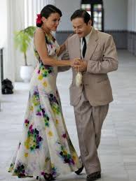 Sira Quiroga Vestido Blanco Flores El Tiempo Entre Costuras Capitulo 6 Http Www Antena3 Com Tiempo Entre Costuras Vestidos Vintage Vestidos Fiesta De Dia