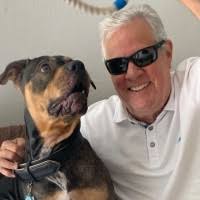 Robert Pozo's Instagram, Twitter & Facebook