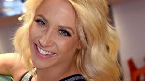 Together with her brother, patrick menzinger. Kathrin Menzinger Privat Ihm Hat Die Let S Dance Schonheit Ihr Herz Geschenkt News De