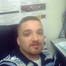 Albert Ortiz (@albortiz)