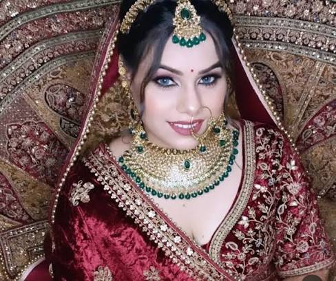 वाराणसी की Best Makeup Artist कौन? Sushma Makeup Artist के काम, सेवाओं और Client Reviews ने बनाई खास पहचान