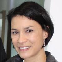 200+ perfiles de «Manuela