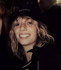 Shiloh Andrus's Instagram, Twitter & Facebook