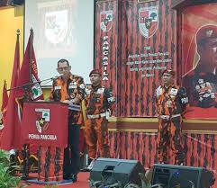 Beri aku 1.000 orang tua, niscaya akan kucabut semeru dari akarnya. Resmi Dilantik Inilah Susunan Pengurus Mpc Pemuda Pancasila Jakarta Timur 2019 2023 Pemuda Pancasila Mpw Dki Jakarta