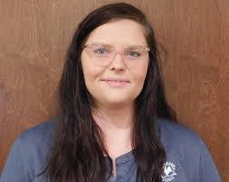 Liz Pina's Instagram, Twitter & Facebook