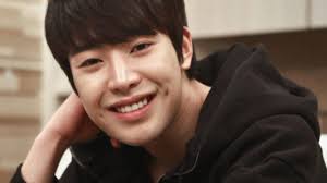 Le condizione dell'attore Park Min Woo migliorano dopo l'incidente in moto