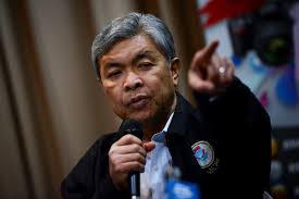 Ahmad zahid hamidi was born in kampung sungai nipah darat, rungkup, bagan datoh, perak, the eldest of 9 siblings. 10 Major Headlines Our New Dpm Ahmad Zahid Hamidi Has Made Over The Past 2 Years