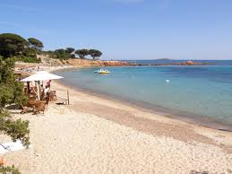 Plage De Palombaggia Http Www Louer Villa Corse Com Https Www Facebook Com Louer Villa Corse Corsi Location Vacances Corse Corse Du Sud Plage Corse Du Sud