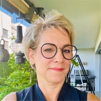 8 "Viola Keller" profiles