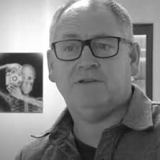 Land Rover Surfer by Nick Veasey